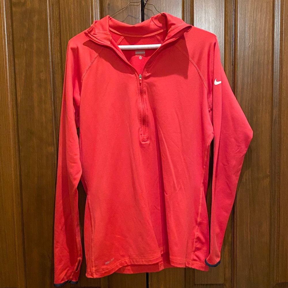 Nike pullover